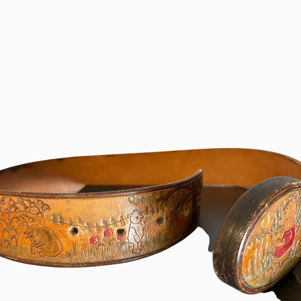 70s Hand Tooled Winnie the Pooh Leather Belt - Size 23-29